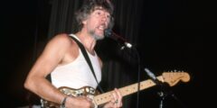 Paul McCartney pays tribute to John Mayall – KSHE 95